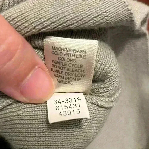 J. Jill Sage Green Over Lapping V Neck Long Sleeve Sweater Size Large - Picture 3 of 6